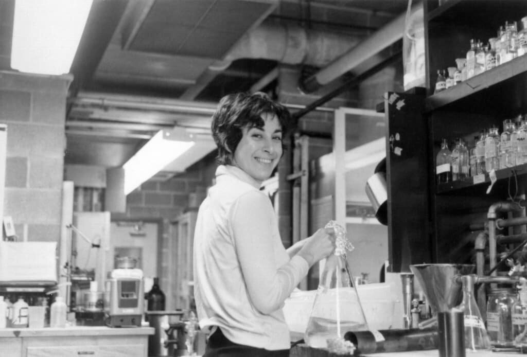 Dr. Birnbaum in the laboratory 